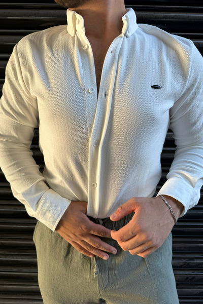 thesunfyre ΑΝΔΡΙΚΟ Μακρυμάνικο Πουκάμισο με λεπτή εφαρμογή λύκρα με λεπτομέρεια με κουμπιά και μοτίβο με υφή που σιδερώνεται εύκολα