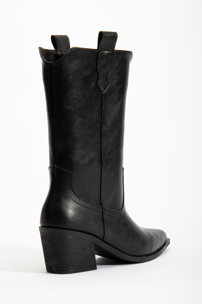 DENORA Siyah Mat Deri Ara Boy Düz Desen Topuklu Kovboy Bot Çizme