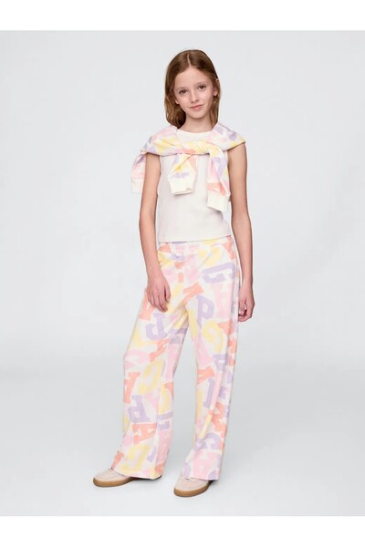 GAP Детски панталони с V-образно деколте и широки крачоли в цвят екрю 745989000-Многоцветни