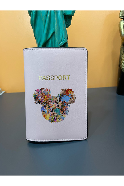 Seyahataksesuar Disney-themed leather passport cover