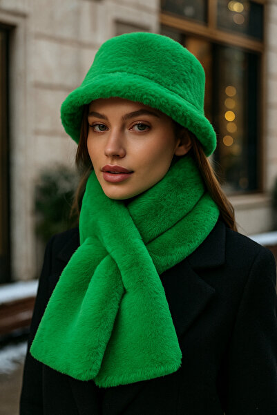 Luminos Butik Green Plush Hat and Scarf Set - Soft and Warm Winter Accessories Set01