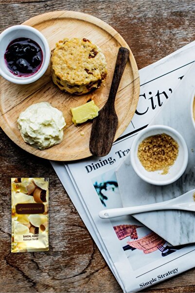 MOUVEMENT Sandal Kokulu 500 Adet Kolonyalı Islak Mendil: Odunsu Ferahlık