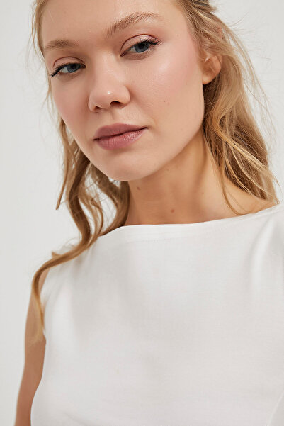 Arma Life Women's Boat Neck Sleeveless Summer Casual White Blouse