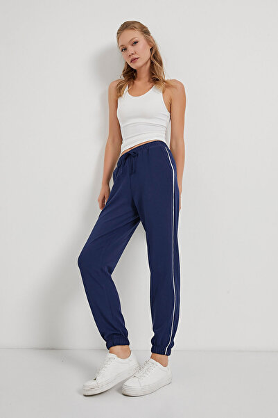 Arma Life Women's Elastic Waist Navy Jogger Sweatpants