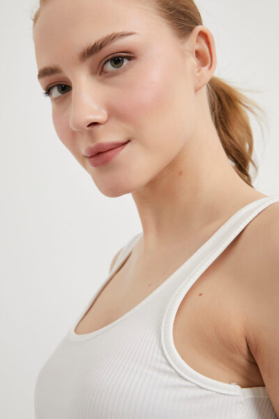 Arma Life Flexible Tank Top with Thick Straps