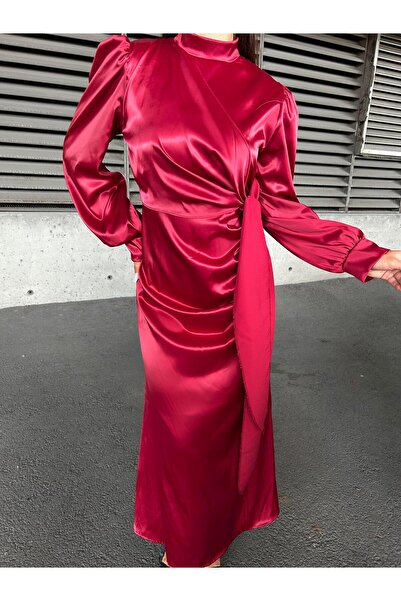 Suedcollection Side Tie Pleat Detailed Satin Evening Dress Red 583236