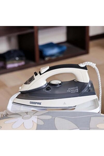 Geepas مكواة بخار 2000 واط G 401