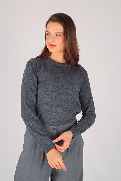 FACETTE Γυναικείο μακρυμάνικο πουλόβερ με λεπτή ραβδώσεις σε γκρι χρώμα