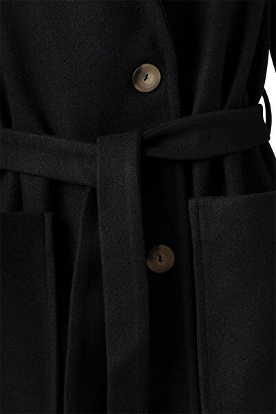 FACETTE Kadın Siyah Kol Apoletli Kuşaklı Kaşe Kaban