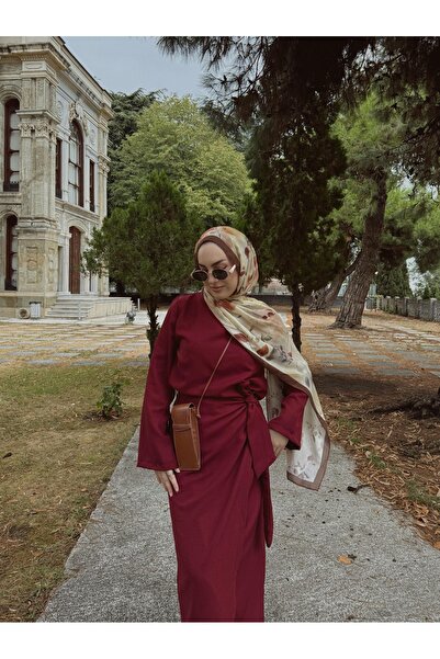 Marselline Burgundy Linen Suit