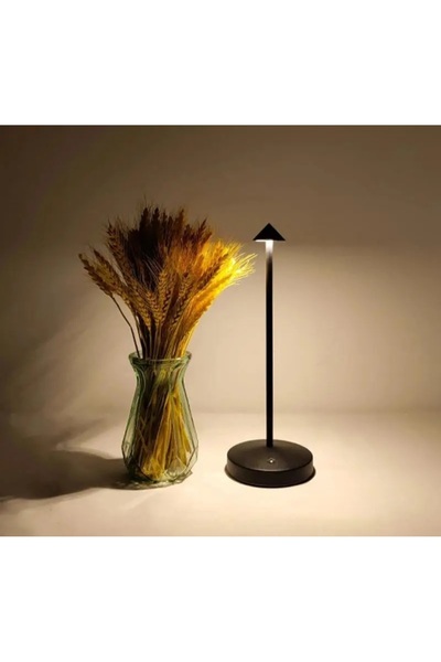alenked Siyah Şarjlı Minimalist Masa Lambası