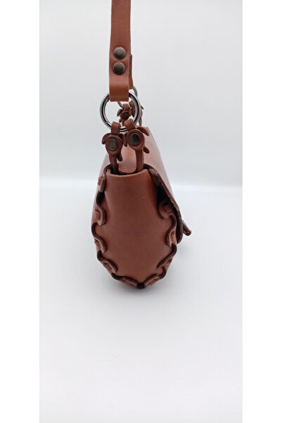 İSTANBUL SANDALET حقيبة نسائية مصنوعة يدويًا من الجلد الطبيعي باللون البني