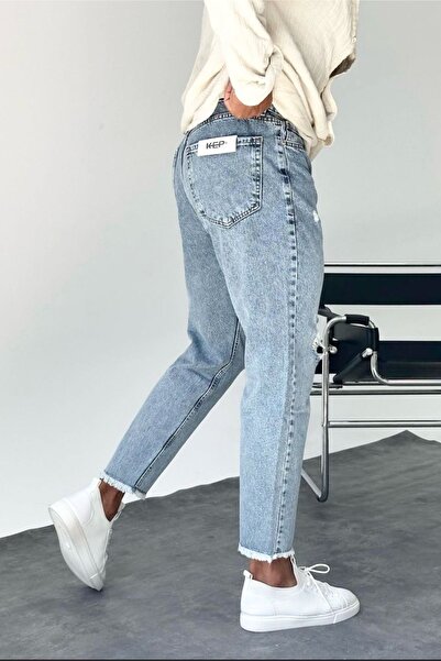 MADZEYMODA Чоловічі джинси синього кольору з розрізами та бахромою на штанинах