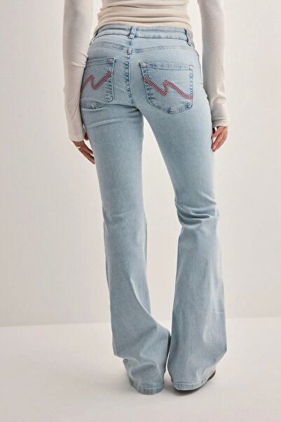 VibeGaia Τζιν παντελόνι με ροζ ραμμένο σχισμένο γόνατο με χαμηλή μέση