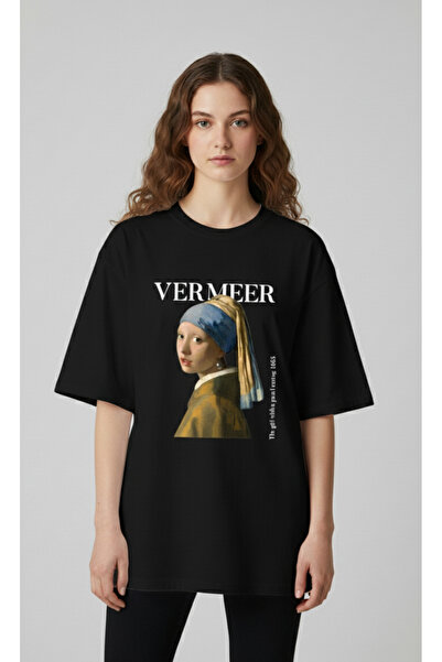 Unisex İnci Küpeli Kız Tshirt Siyah