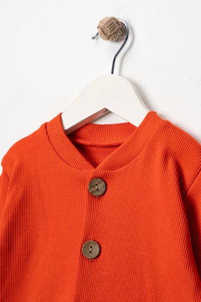 DIMPLE BABY Solid Color Buttoned Beret 2-Piece Jumpsuit Set