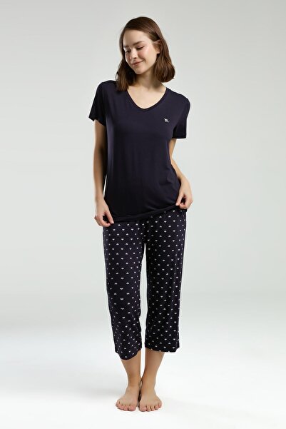 Arnetta 3225 Costum de pijama Capri cu buline, cu decolteu în V, cu mânecă scurtă, albastru bleumarin