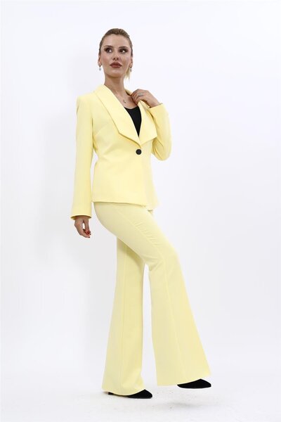 ÖNDER ÖZSOY American Collar Classic Jacket & Spanish Leg Trousers-Yellow