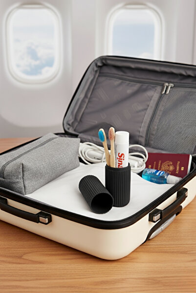 Hesaplı Kasa Suitcase Organizer – Toothbrush, Paste Storage and Carrying Container 19X6 cm