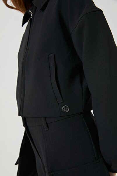 Guess BG Store Kız Çocuk Siyah Ceket