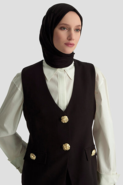 Armine Stylish Suit with Large Gold Buttons and Pleated Skirt for Autumn-Winter