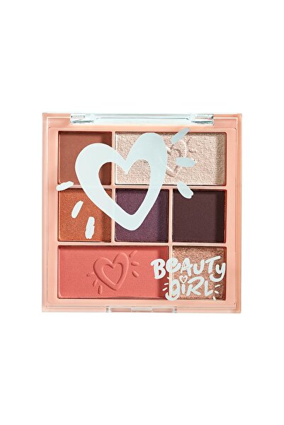 beauty girl Far Paleti Among The Stars