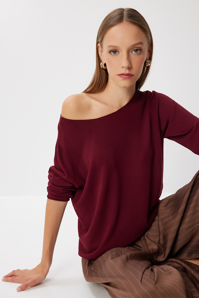 Lovelyİstanbul Açık Omuzlu Mevsimlik Merserize Triko Kazak BORDO LUS0132