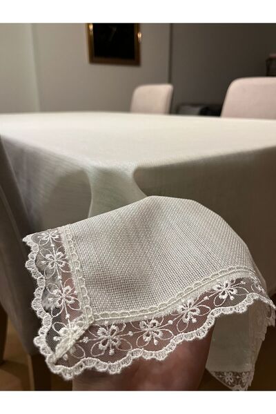 Zeren Home Lace Detailed Glittered Carefree Tablecloth Cream