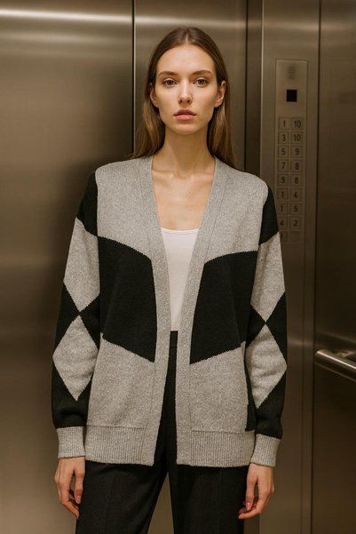 YUGA KNİTTİNG Contrast Patterned Design Thick Women's Cardigan Coat