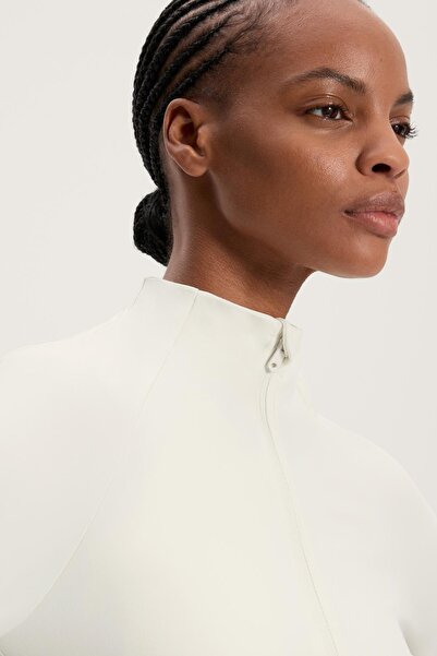 Oysho Light warm technical jacket