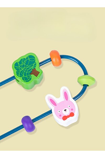 OEM Wooden Toy with Beads on a Circuit, Educational Puzzle with Animals for Developing Motor Skills C