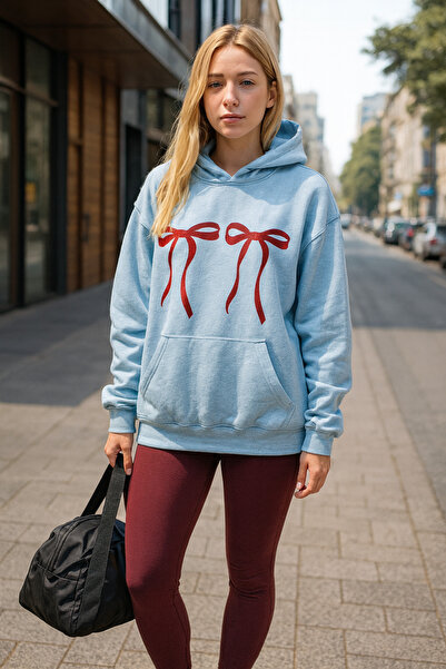 UNCİA OUTDOORS سويت شيرت نسائي كبير الحجم بغطاء للرأس مع شريط أمامي مطبوع، مر...