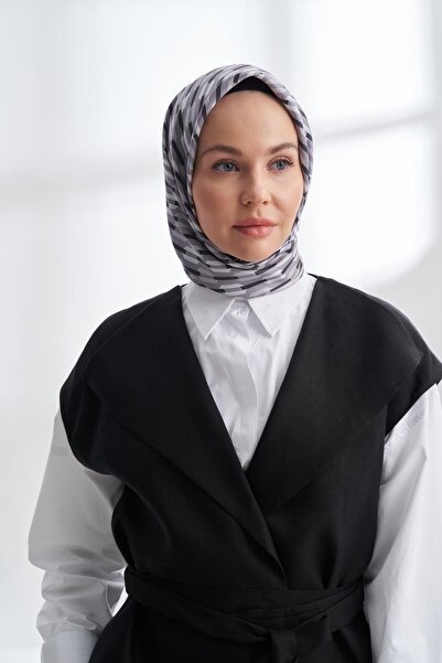 ARMANDA Eșarfă din mătase Tivil cu model în linie 4304-Gri