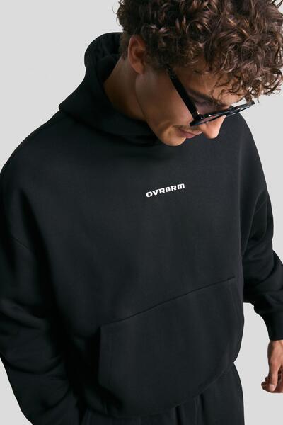 Bershka هودي مطبوع بقصّة مربعة