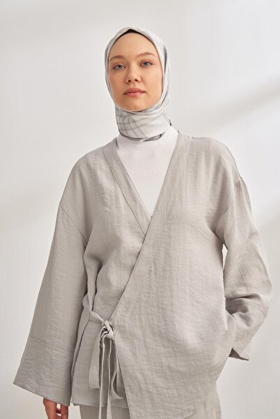 ARMANDA Eșarfă din mătase Naya Desen Tivil 4358-argintiu