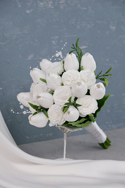 Uğur Gelin Buketi İncili Islak Lale Gül Gelin Buketi