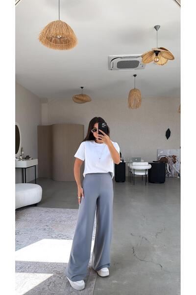 Buket Teke Pantaloni din țesătură cu corsaj gri