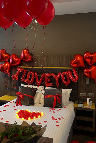 Baloncu Nene مجموعة زينة زفاف رومانسية، بالون أحبك، بالون أحمر من الفويل، شمعة على شكل قلب، بتلات ورد، يوم خاص