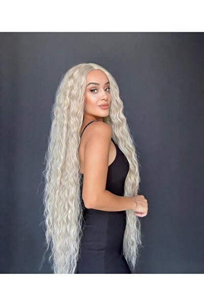 Suzan Peruk Tül Peruk 1 metre uzunlukta Doğal Dalgalı Ortası hava alan yapıya sahip Rebecca Serisi Peruk Fiber