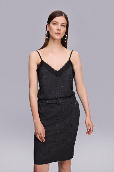 Naramaxx Beli Kemerli Diz Boy Çizgili Parıltılı Etek