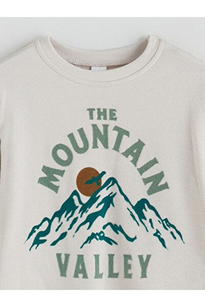 LC Waikiki Stylish Choices from Esvab Clothing | Crew Neck Printed Long Sleeve Boys' T-Shirt