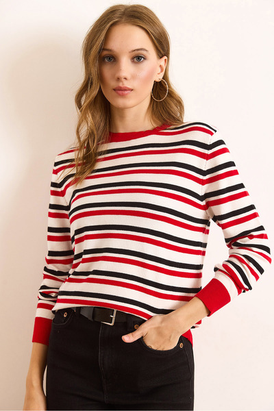Olalook Women's Ecru Striped Soft Textured Viscose Blend Knitwear Blouse Blz-19003096