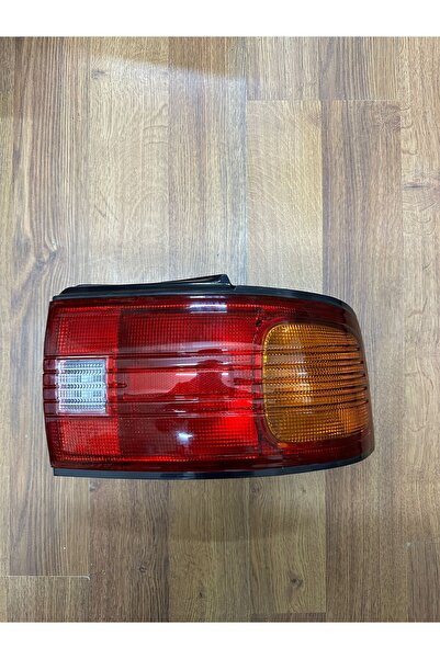 NS Nilser Auto Parts Mazda 323 Sağ Stop Lambası Sedan Duylu Tip 1993-1995