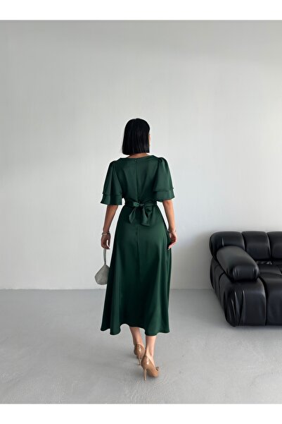 ESSEDRESS Lisa Kadın Saten Abiye Zümrüt