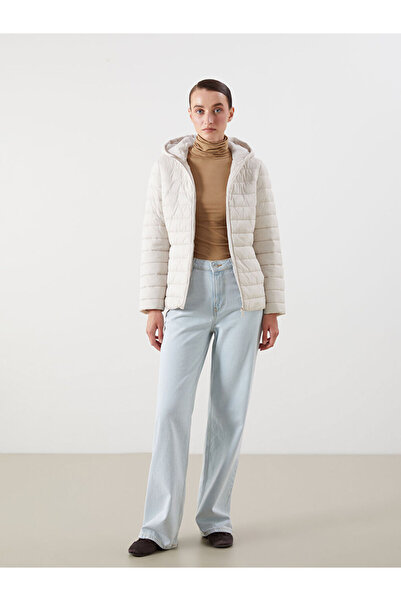 LC Waikiki Sparkling Choices from Shining Store | Women's Hooded Plain Puffer Coat