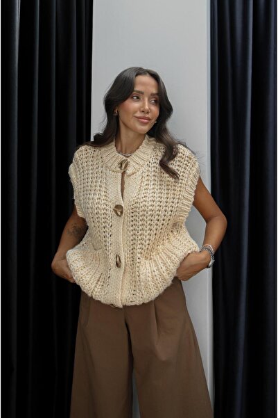 Havoş Cream Color Knitwear Vest with Copper Buttons