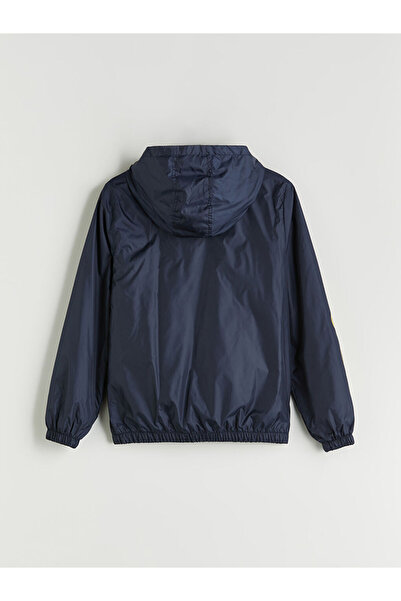 LC Waikiki Λαμπερές επιλογές από το Shining Store |   Αδιάβροχο για αγόρια με στάμπα με κουκούλα