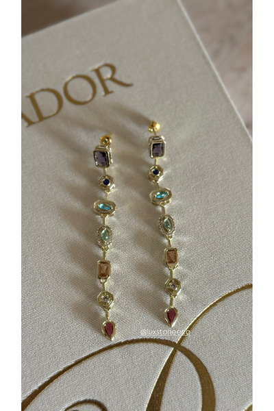 LUXSTONE Y Model Gold Earrings