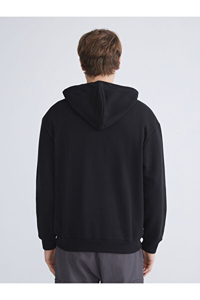 LC Waikiki Sparkling Choices from Shining Store |   Long Sleeve Men's Hoodie