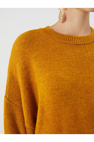 LC Waikiki Timeless Store: Timeless Recommendations |   Crew Neck Oversized Women's Knitwear Sweater